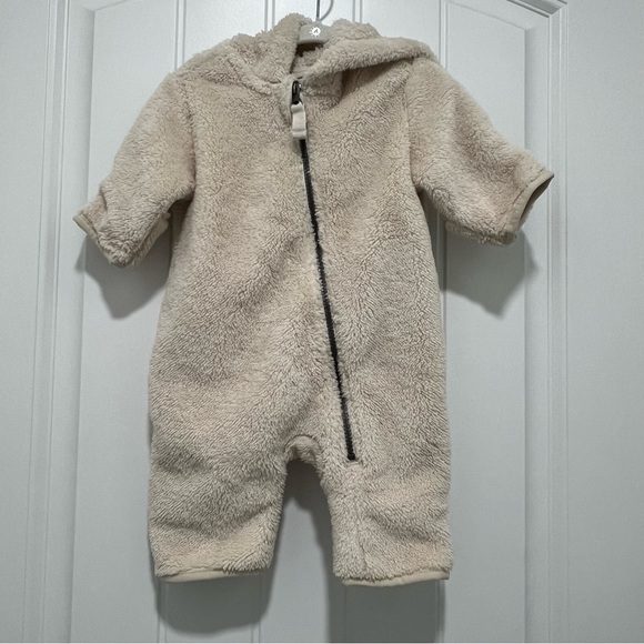 Hanna Andersson Other - Hanna Andersson Baby Fuzzy Cream Snow Suit Size 50cm/0-3 Months